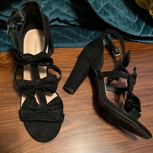 Torrid heels, 10W, 3 bows